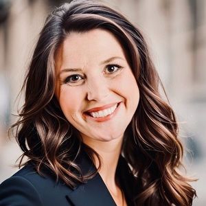 Meet your Posher, Edith